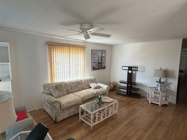 660 Brigantine Blvd #660, North Fort Myers, FL 33917
