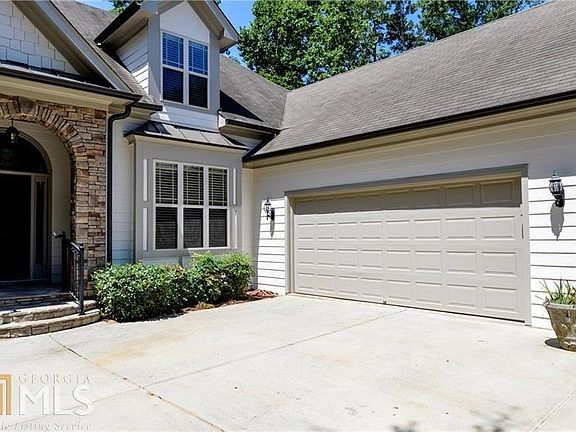 3rd image of 7087 Valley Forge Dr