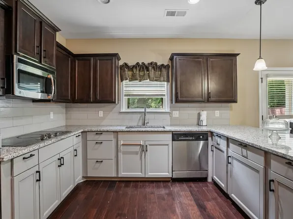 1173 Dygert Ct, Clarksville, TN 37042