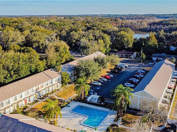 5th image of 13550 Embassy Park Ct #25