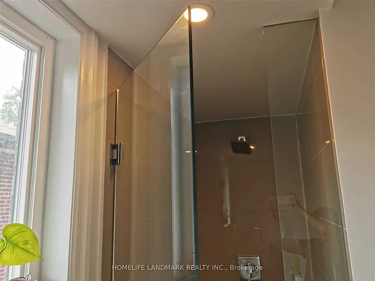 14A Gort Ave — Photo 14