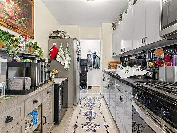 5th image of 448 Neptune Ave APT 14J