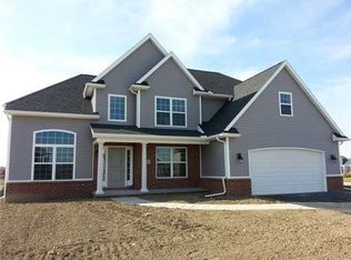 5517 Cold Creek Ct, Sylvania, OH 43560