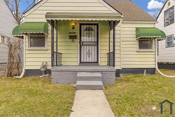 18148 Hull Ave — Photo 5