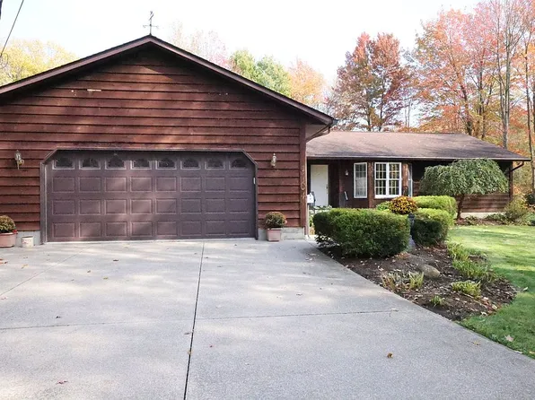 7041 Callow Rd, Painesville, OH 44077