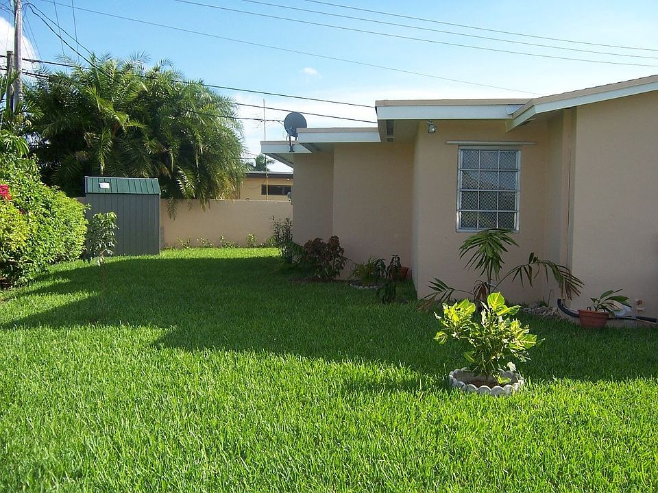 Side of the House 