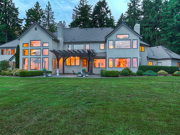 2nd image of 8311 24th Ave NW