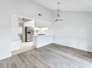 8262 Manifesto Cir #1, Huntington Beach, CA 92646