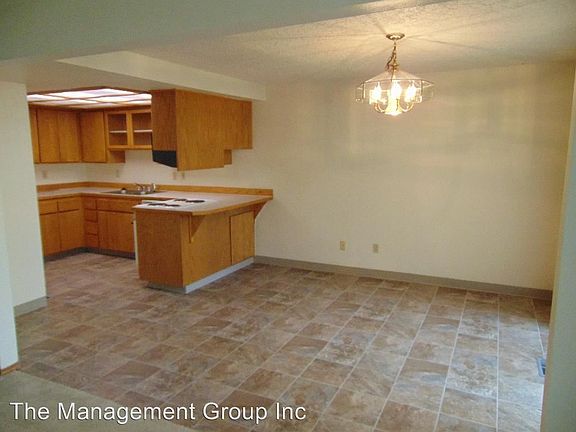 5th image of 11912 SE 7th St APT B