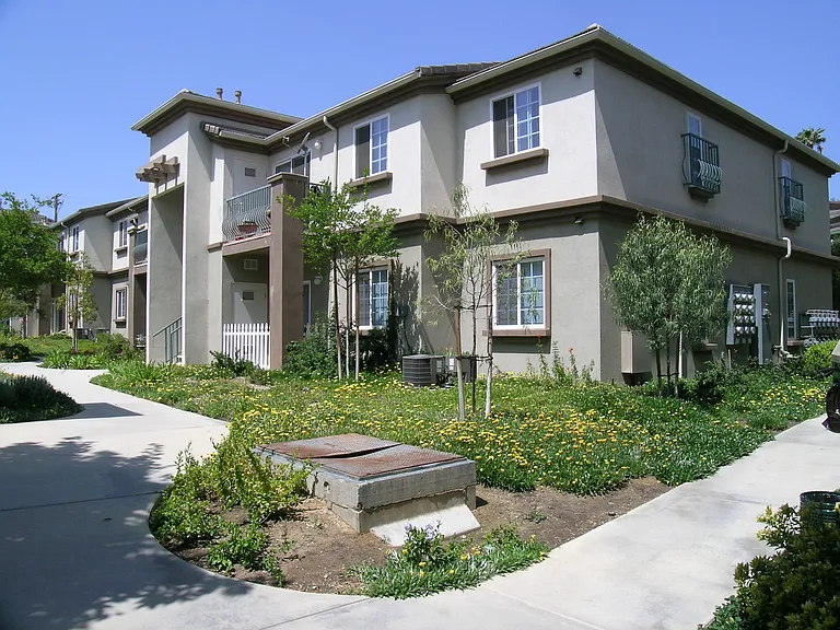 Castaic Lake Senior Apts — Photo 2