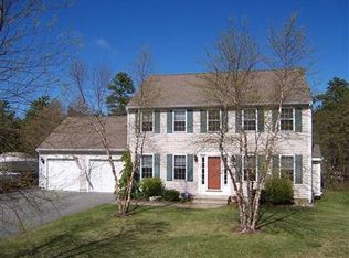 51 Blissful Ln, East Wareham, MA 02538