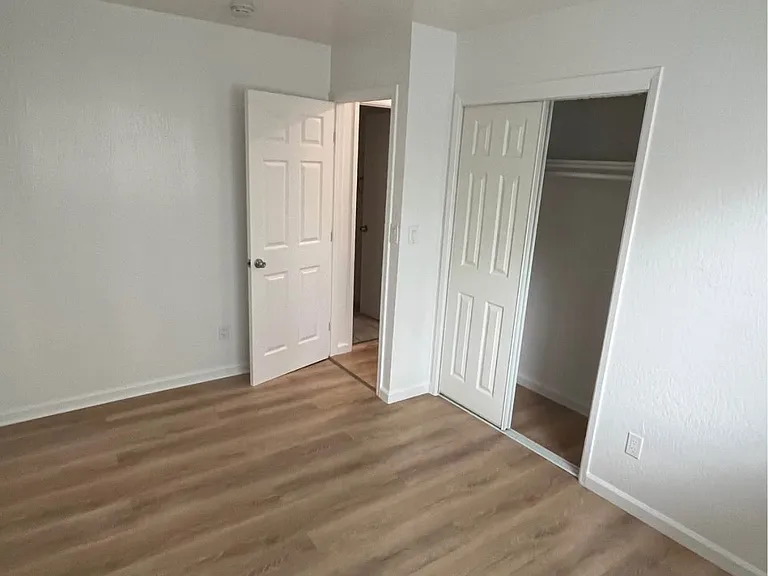 2511 San Pablo Ave #2 — Photo 4