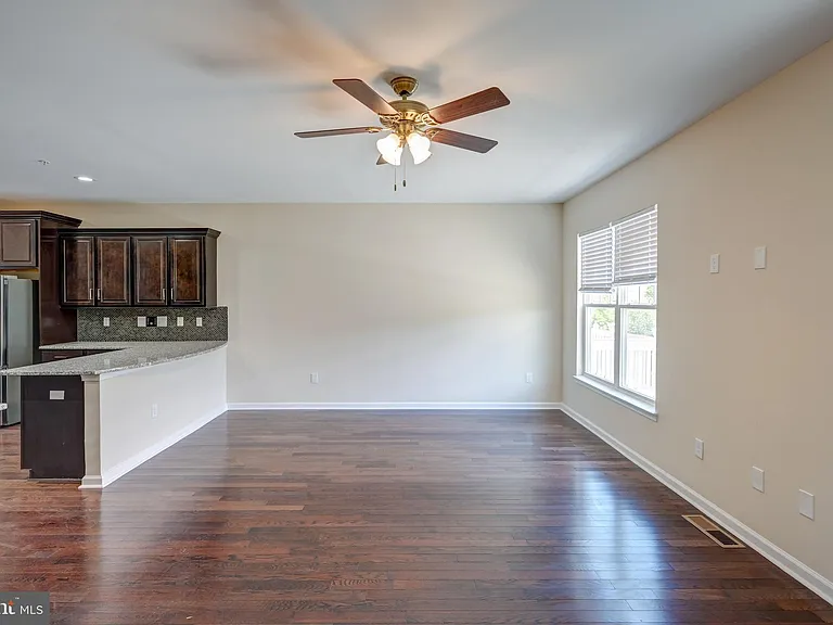 7827 Crystal Brook Way — Photo 11