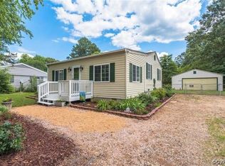 3121 N Riverside Dr, Lanexa, VA 23089