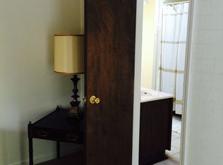 5919 Airport Rd N, Milton, FL 32583