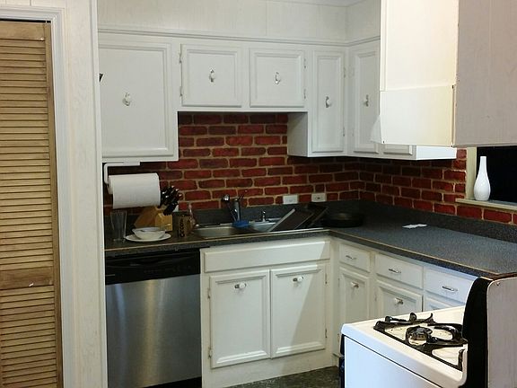 5th image of 4457 Sherwood Dr