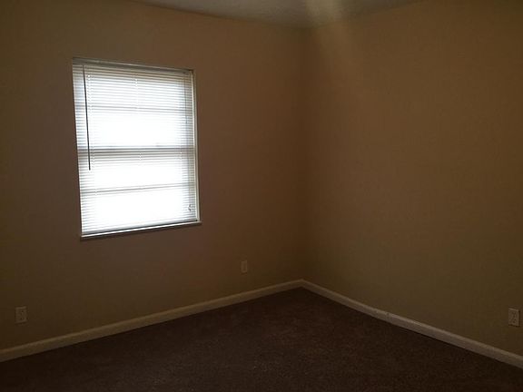 2nd image of 1129 Virginia Ave