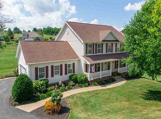 21 Brookmere Ct, Staunton, VA 24401