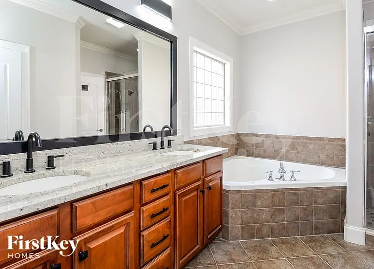 7131 Greystone Village Ct — Photo 11