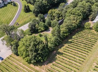 11589 Highway 1, Grand Pr?, NS B0P 1M0