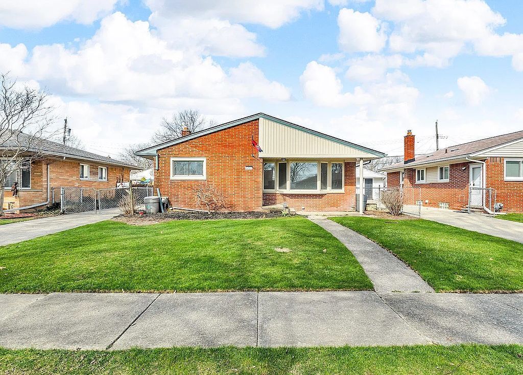 24513 Ursuline St - Property Image