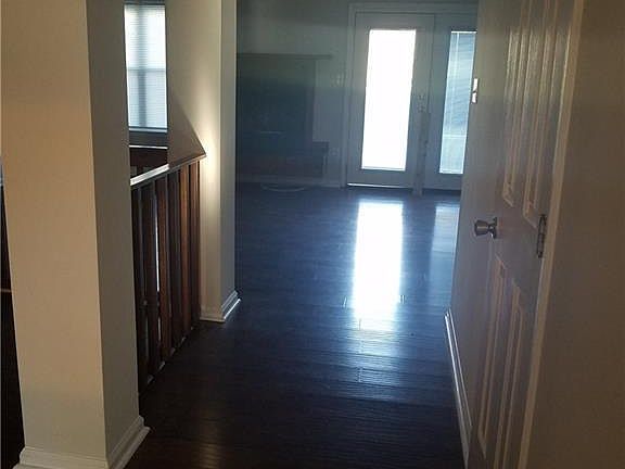 5th image of 4746 Woodglen Ct