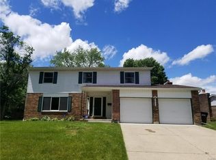 6436 Waywind Dr, Dayton, OH