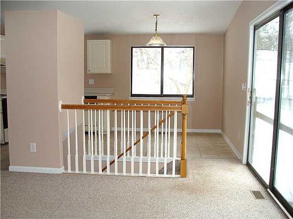 4th image of 3346 E Biber St