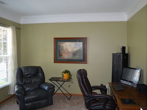 4th image of 6146 Albany Crest Ave