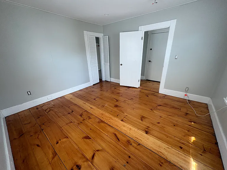 29 Arthur St #2 — Photo 7