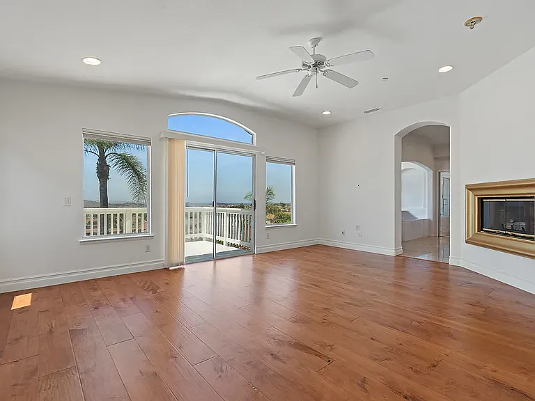 16375 Alipaz Ct — Photo 30