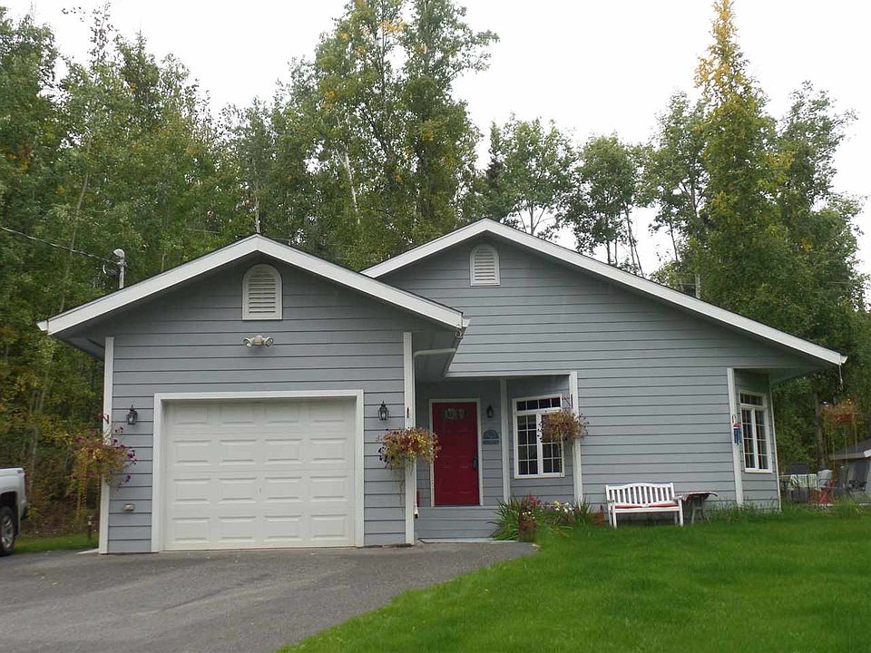 1st image of 985 Pickering Dr