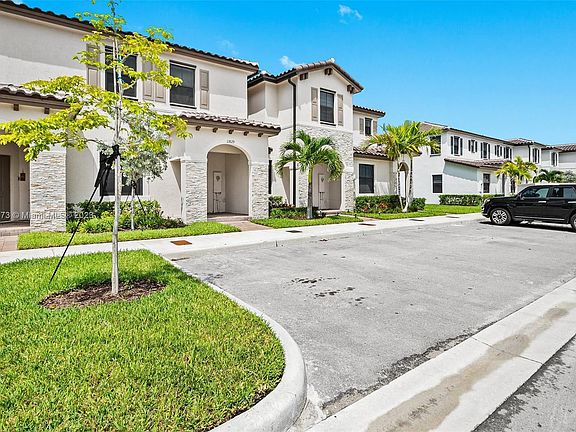 3rd image of 11829 SW 245th St #11829