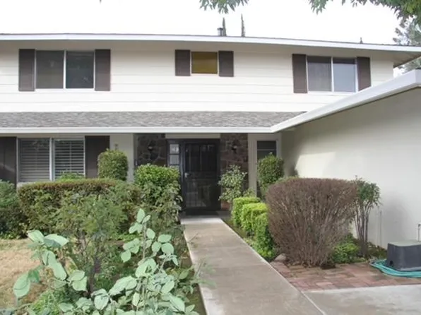 9021-9021 Feather River Way, Sacramento, CA 95826