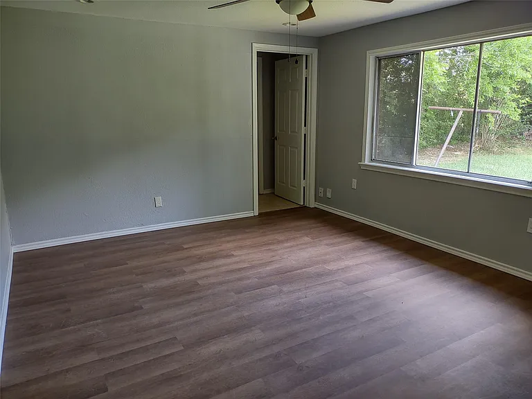 6027 Belneath St — Photo 7