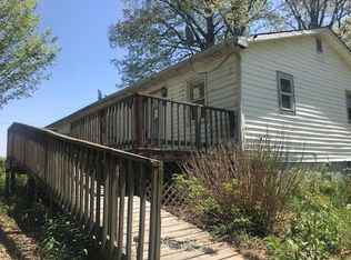 1367 Hutchings College Rd, Sparta, TN 38583