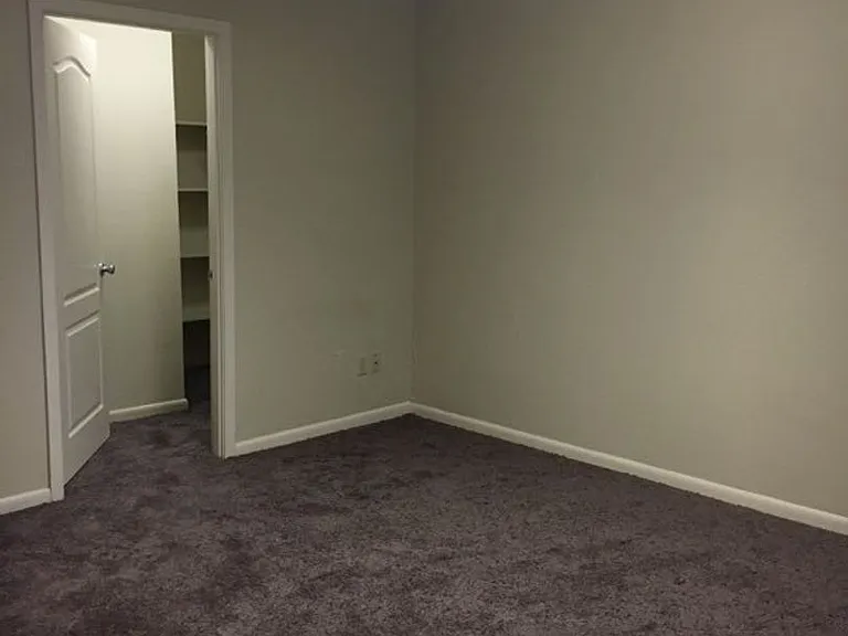 606 S Trenton St #23 — Photo 5