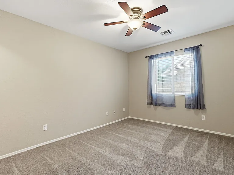 23394 S 216th St — Photo 26