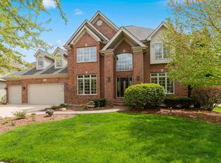 2474 Kane Ln, Batavia, IL 60510