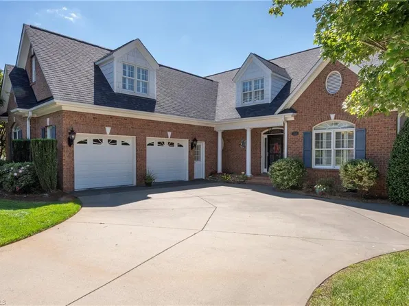 104 Sycamore Park Ln, Bermuda Run, NC 27006