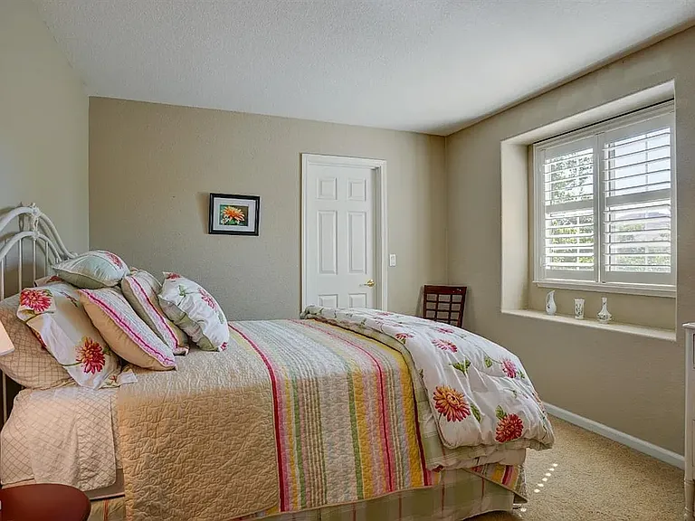 522 Woodlake Dr — Photo 13