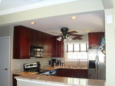 5th image of 2621 Bedell St