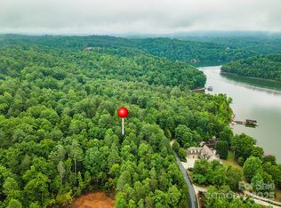 209 Harborside Dr, Nebo, NC 28761