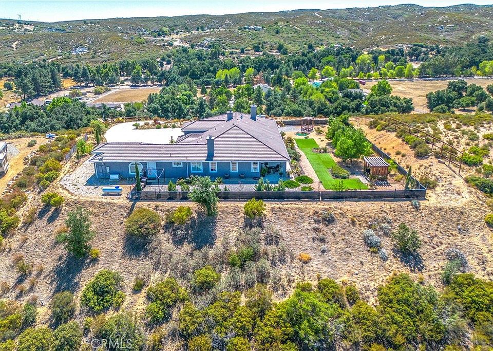 47298 Twin Pines Rd, Banning, CA 92220 | MLS #IG25199071 | Zillow