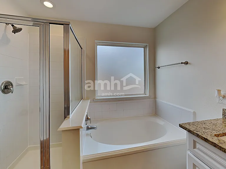 22514 Spring Crossing Dr — Photo 15