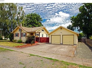 410 E 1st St, Halsey, OR 97348