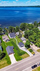 668 S Shore Dr, Detroit Lakes, MN, 56501