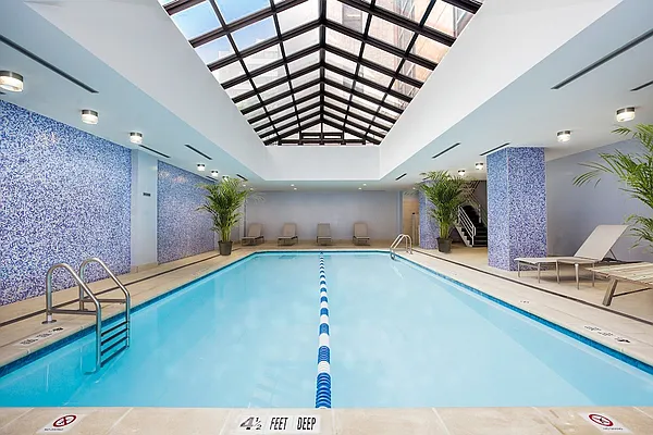 Rented by Olnick Organization | media 6