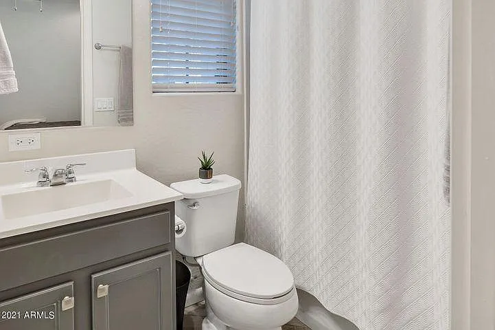 2090 S Dorsey Ln #1036 — Photo 8