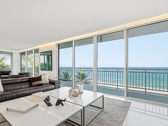 4th image of 2150 N Ocean Blvd #4-N